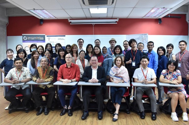 Program Kunjungan Dosen Departemen Matematika untuk kegiatan international staff and faculty development program among APAC Universities di Malaysia (SDG: 4, 8, 15, 17)